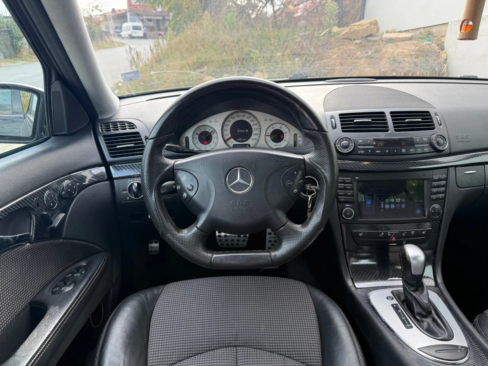 Mercedes-Benz E 280, снимка 17 - Автомобили и джипове - 56467560