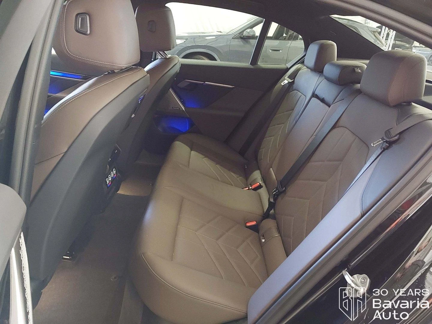BMW 520 d Steptronic, снимка 8 - Автомобили и джипове - 56506259