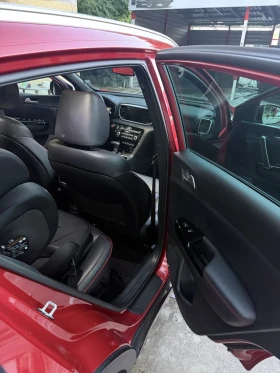 Kia Sportage 2.0CRDI, GT LiNE MILD HYBRID, AWD, 8EAT, снимка 11