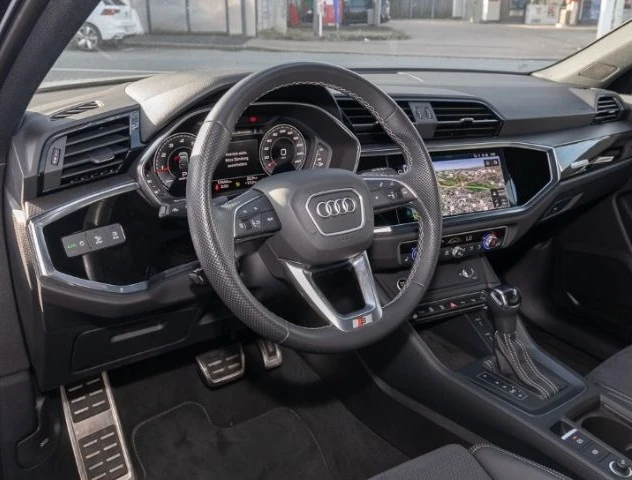 Audi Q3 Sportback 40 TFSI Quattro = S-line= Гаранция, снимка 5 - Автомобили и джипове - 48769185