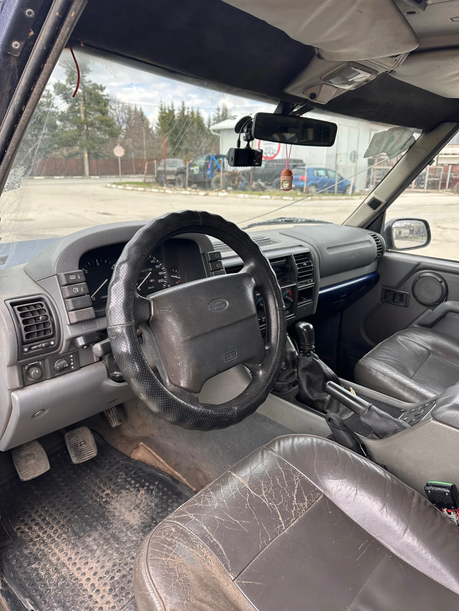 Land Rover Discovery 3.9 V8 Ръчни скорости - изображение 7
