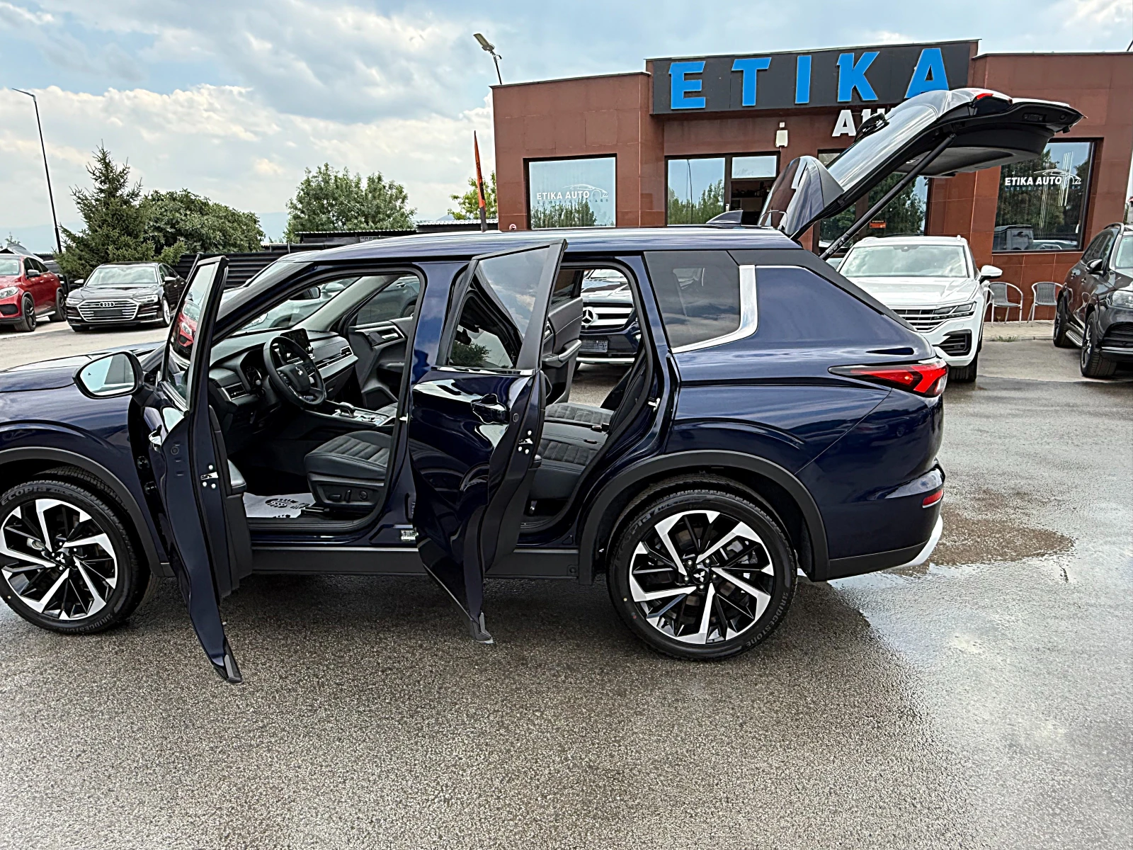 Mitsubishi Outlander 2024-5250k-DISTRONIK-360KAMERA-LED-BIXENON-7 | Mobile.bg   13