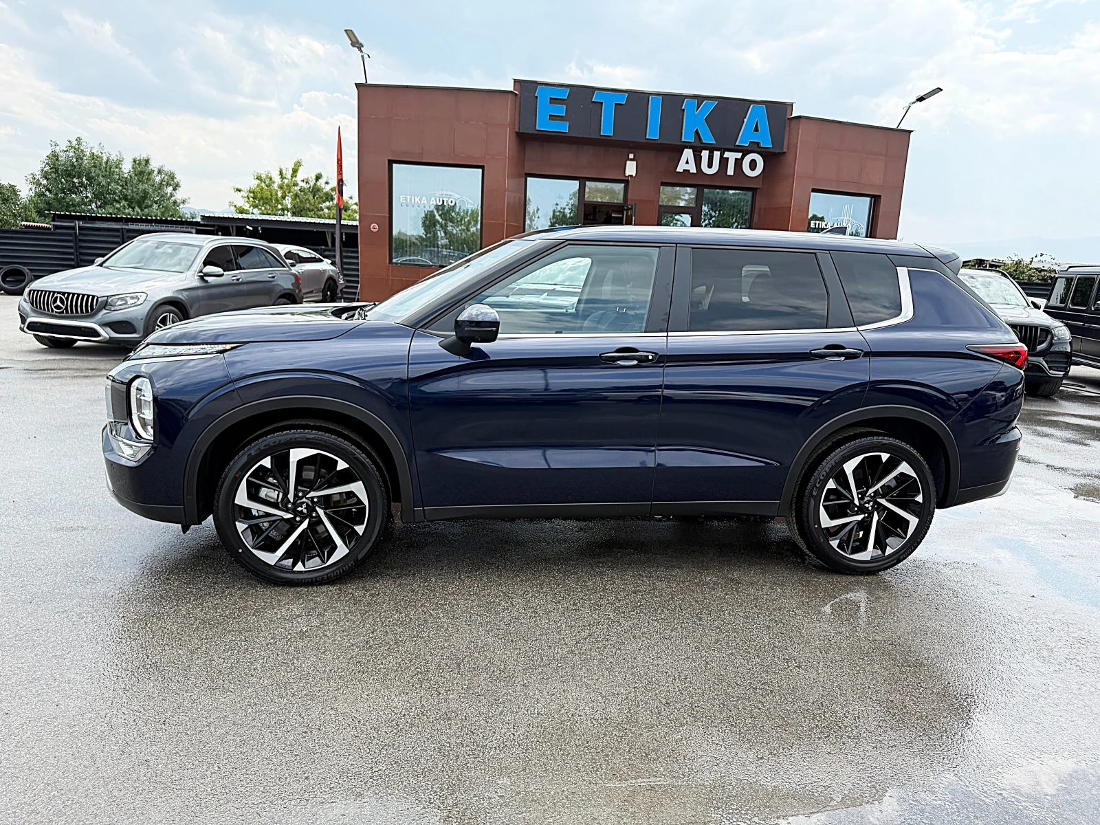 Mitsubishi Outlander 2024г-5250kм-DISTRONIK-360KAMERA-LED-BIXENON-7мест - изображение 4