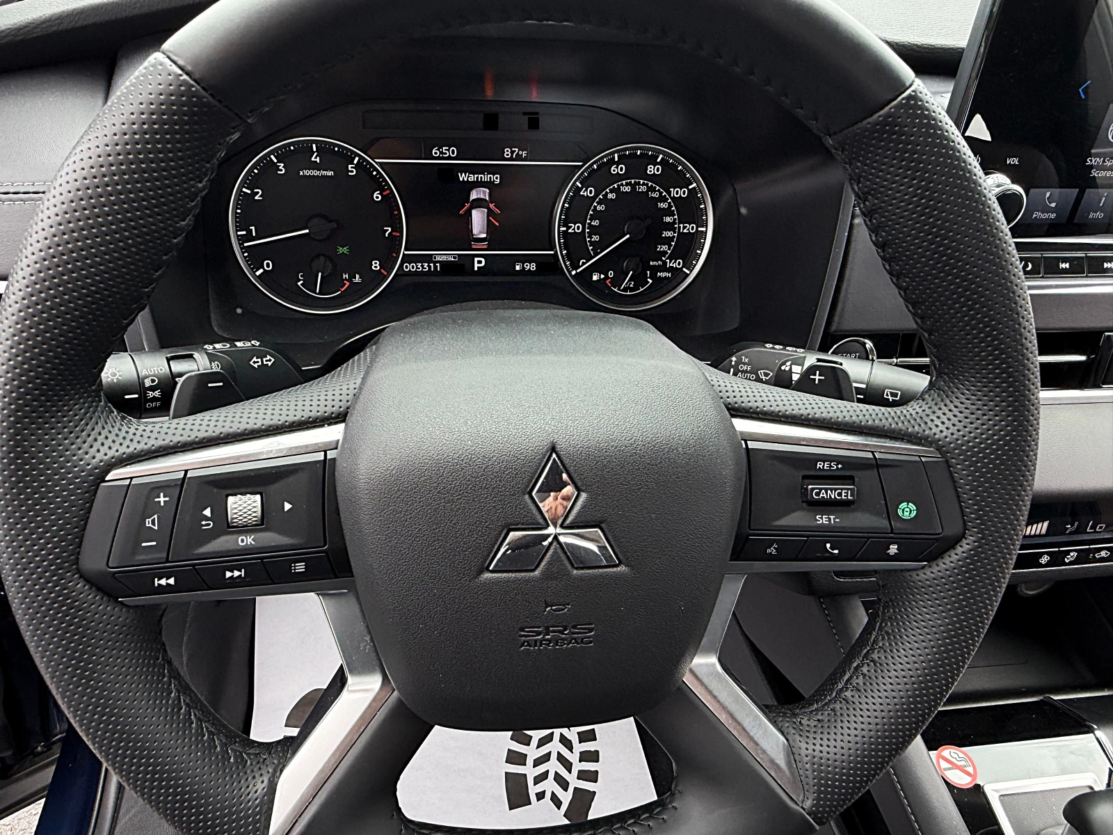 Mitsubishi Outlander 2024г-5250kм-DISTRONIK-360KAMERA-LED-BIXENON-7мест - изображение 10