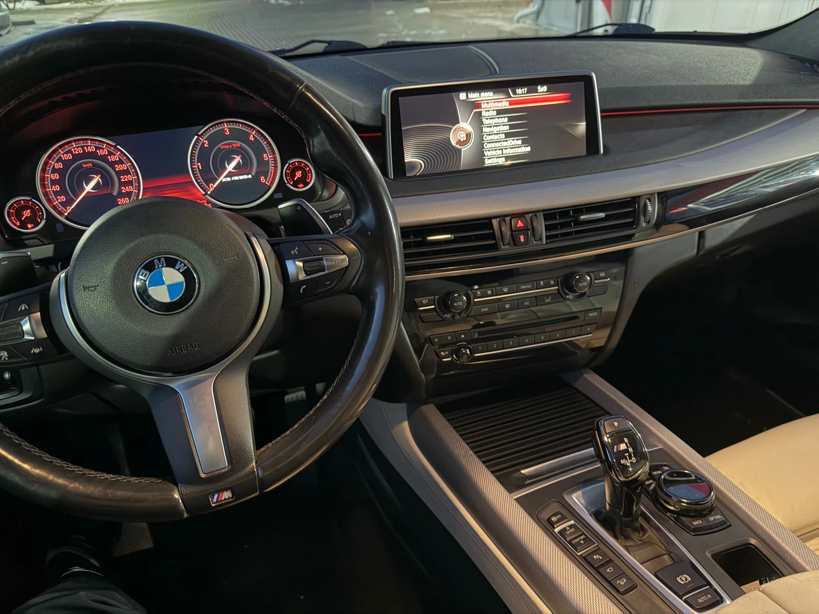 BMW X5 M50D Limited - изображение 10