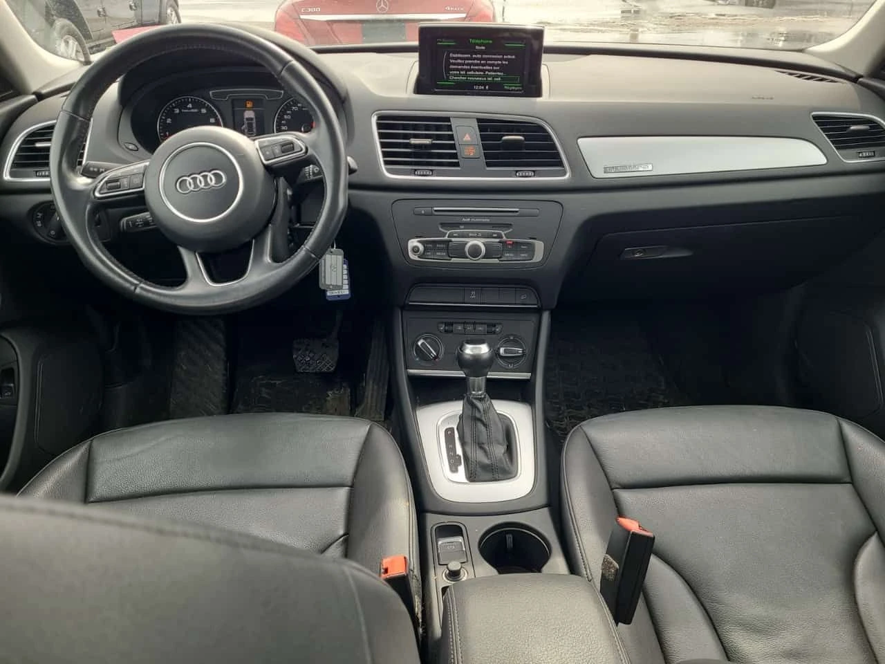 Audi Q3 * KOMFORT * * ПАНОРАМА* * ПОДГРЕВ* * AWD* , снимка 8 - Автомобили и джипове - 53848795