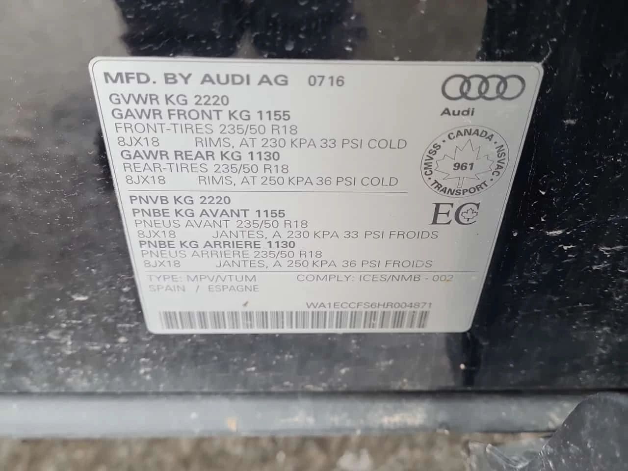 Audi Q3 * KOMFORT * * ПАНОРАМА* * ПОДГРЕВ* * AWD* , снимка 16 - Автомобили и джипове - 53848795