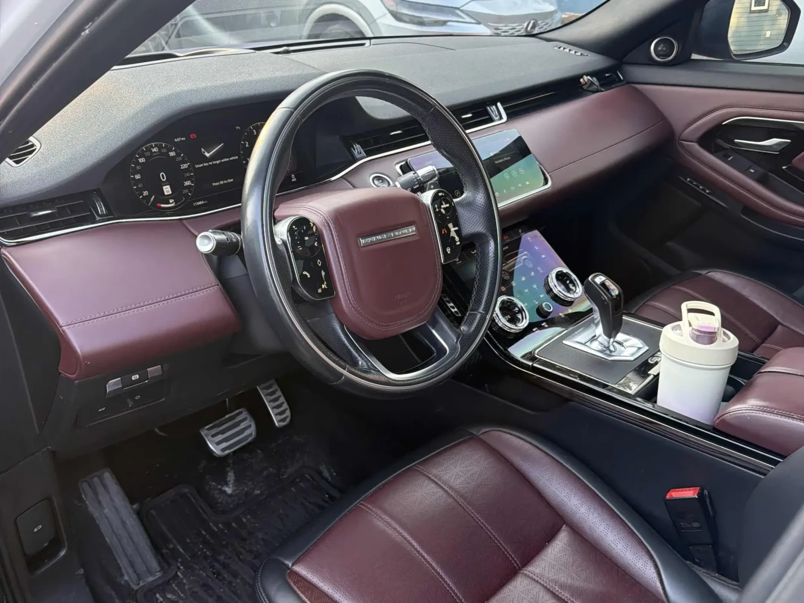 Land Rover Range Rover Evoque R-Dynamic S * * CARFAX * * АВТО КРЕДИТ * * , снимка 7 - Автомобили и джипове - 54152165