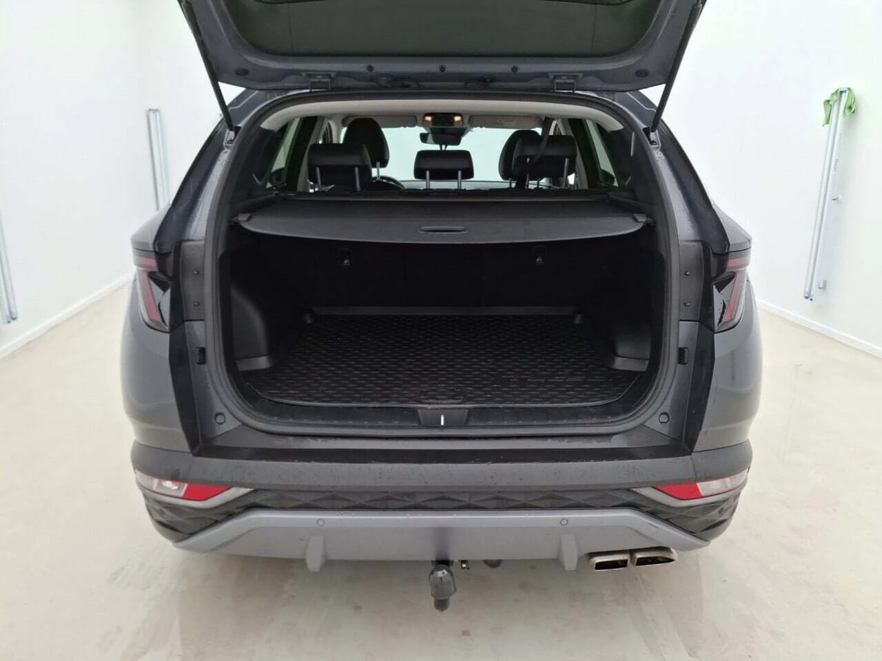 Hyundai Tucson 1.6 T-GDI, снимка 3 - Автомобили и джипове - 54215376