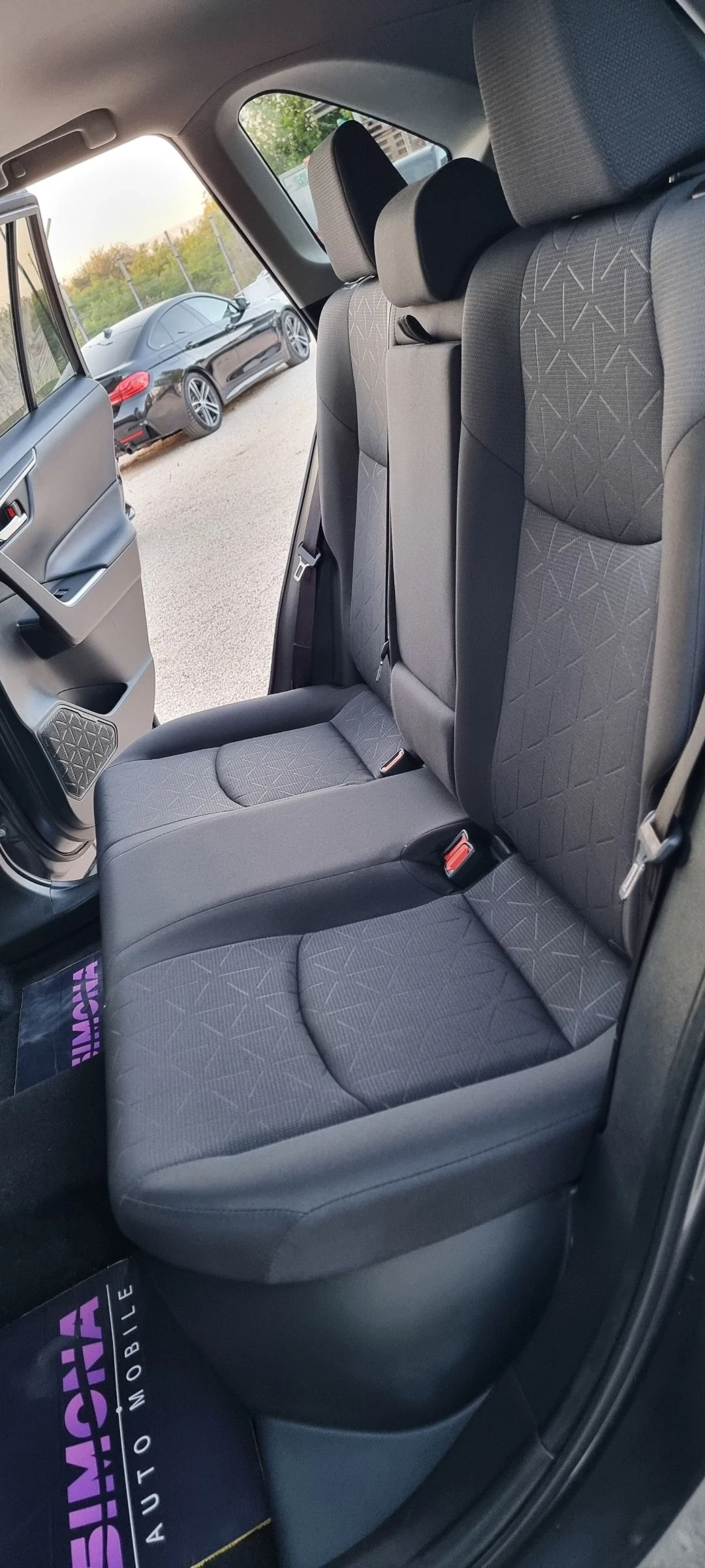 Toyota Rav4 2.5 HIBRID  XLE, снимка 13 - Автомобили и джипове - 54335502