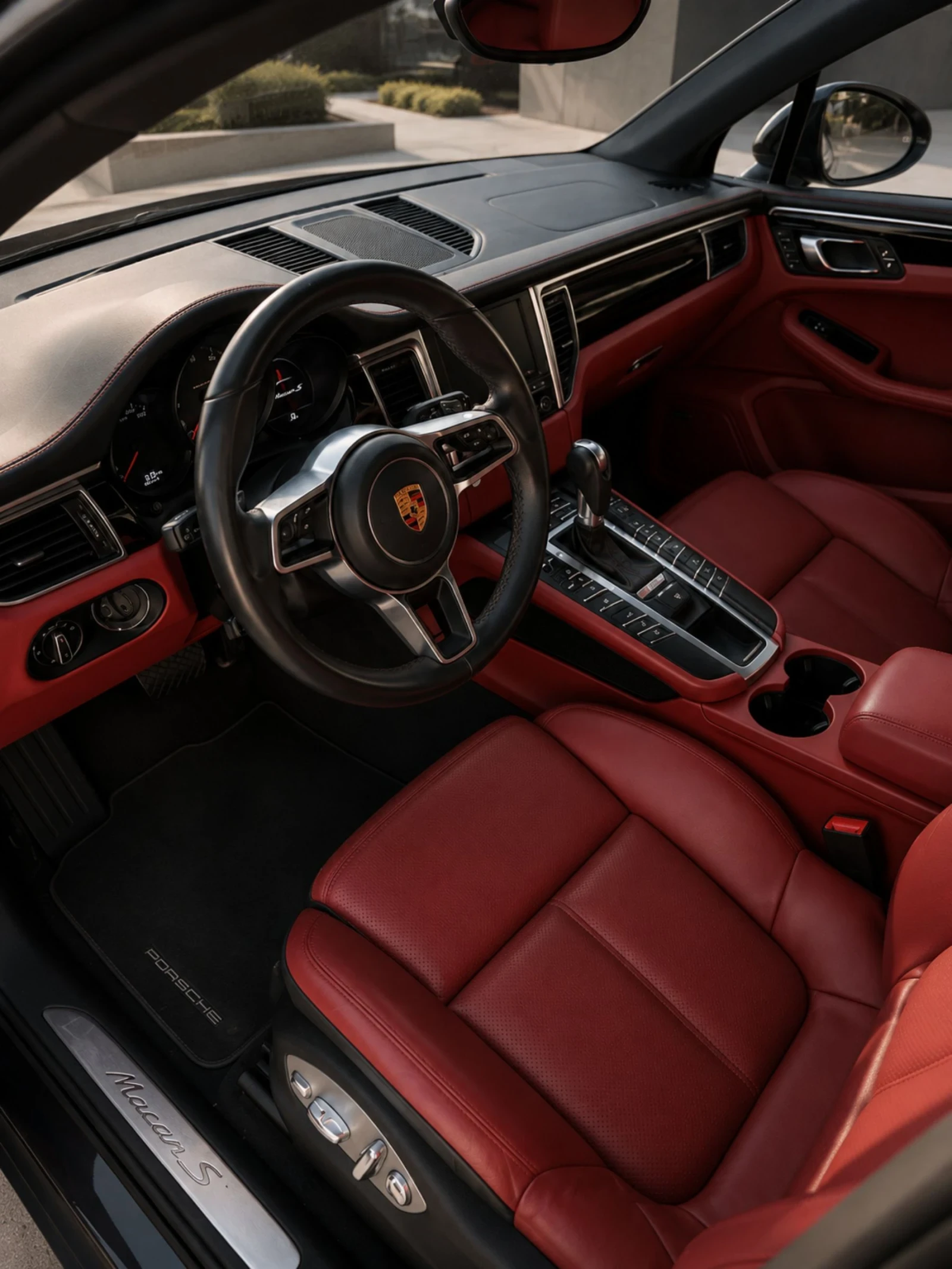 Porsche Macan Porsche Macan S 3.6 * GTS Pack* BOSE* RED INTERIOR | Mobile.bg � ����������� 6