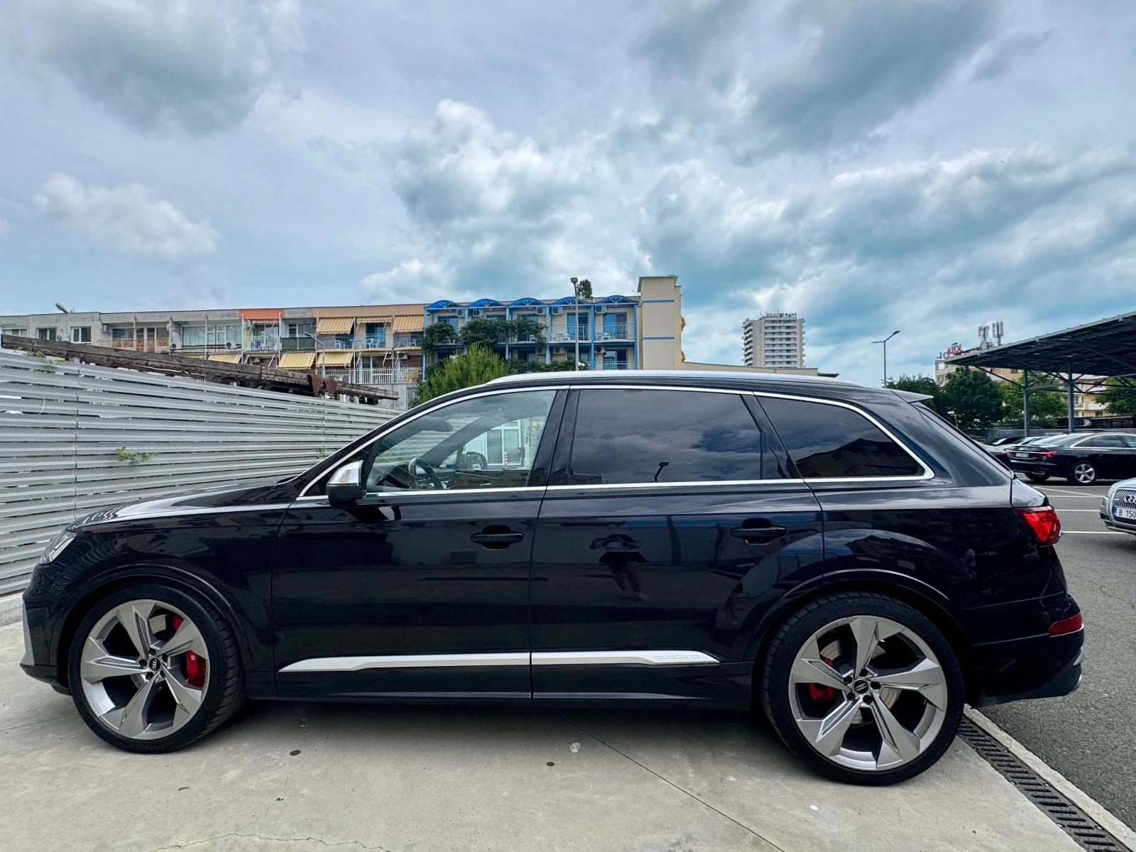 Audi SQ7 Full, снимка 2 - Автомобили и джипове - 54939620