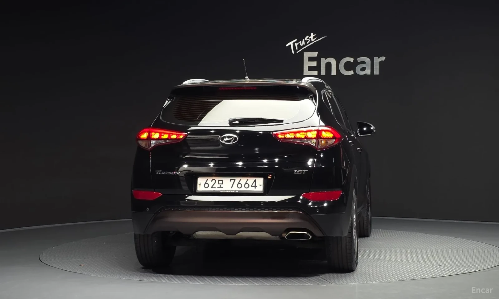 Hyundai Tucson, снимка 4 - Автомобили и джипове - 55193412