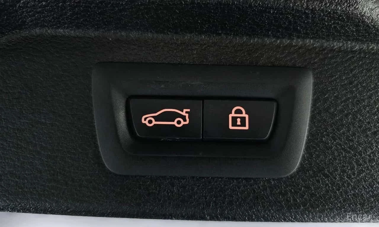 BMW X5 * xDrive 40d * ЦЕНА ДО БГ, снимка 17 - Автомобили и джипове - 55572811