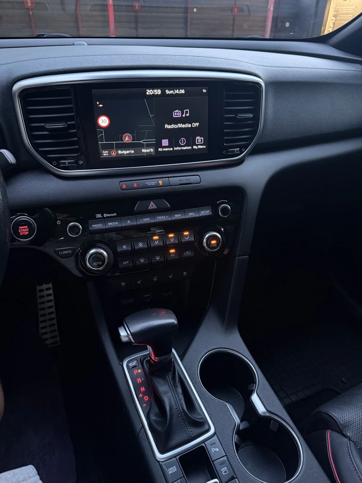Kia Sportage 2.0CRDI, GT LiNE MILD HYBRID, AWD, 8EAT, снимка 8 - Автомобили и джипове - 55583193