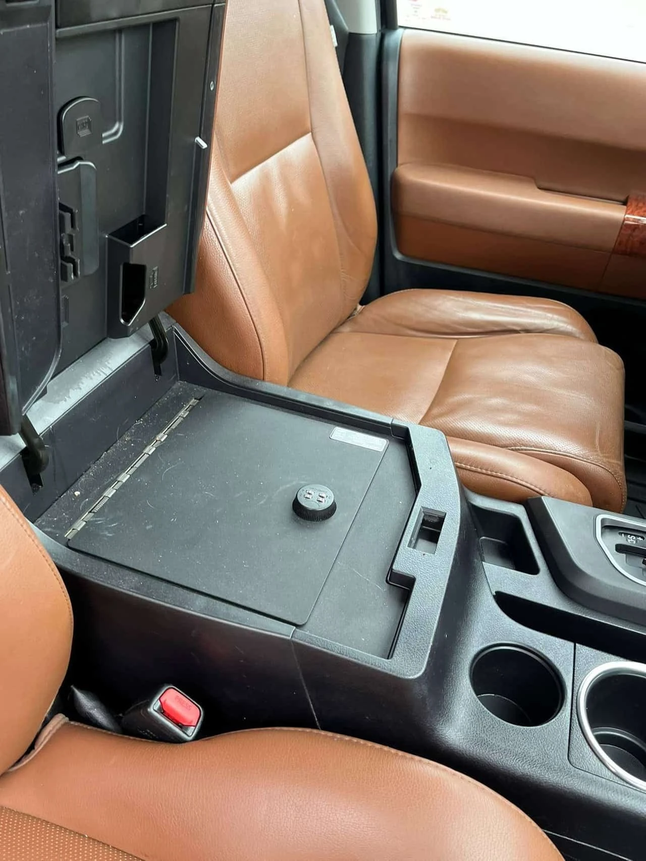 Toyota Sequoia Platinum * CARFAX * ��������� ���� *  | Mobile.bg � ����������� 12
