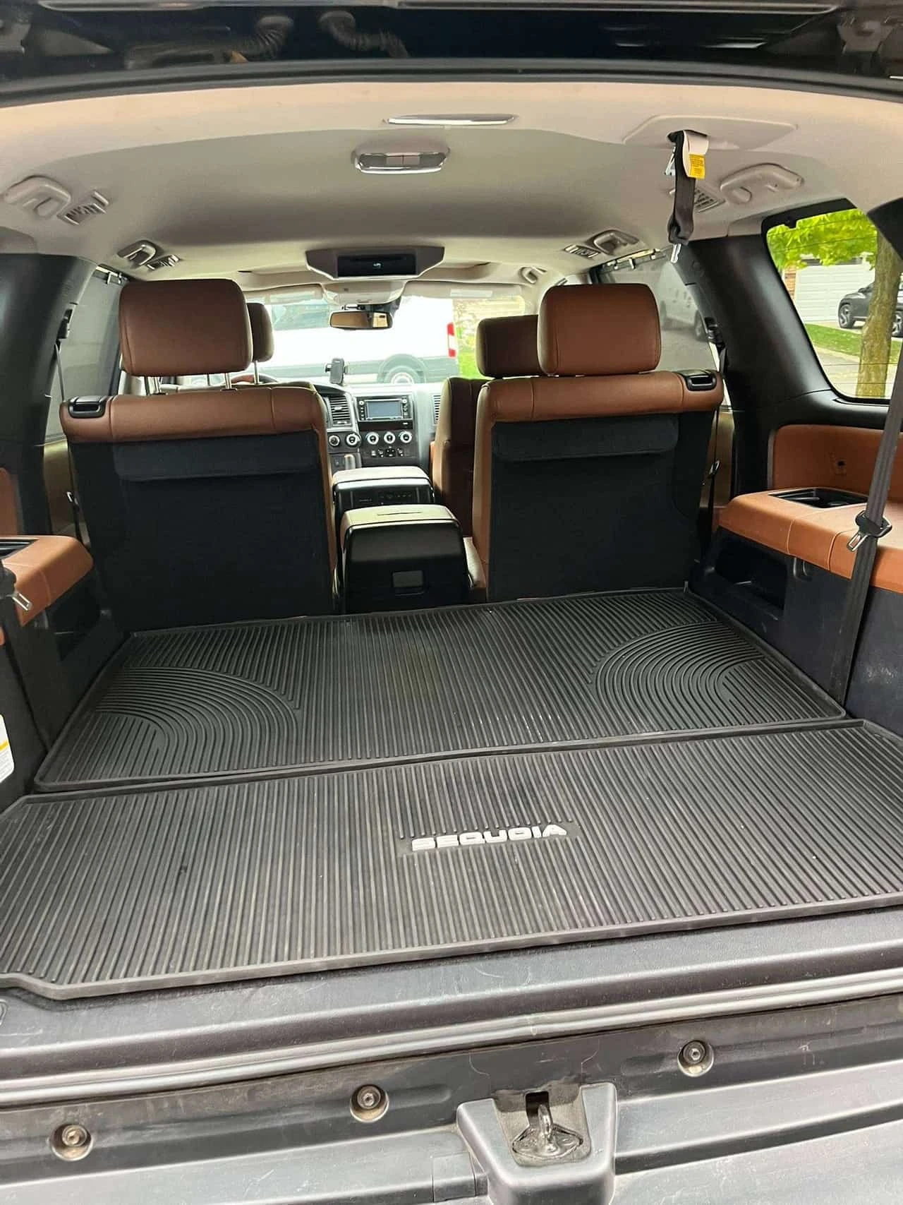 Toyota Sequoia Platinum * CARFAX * ��������� ���� *  | Mobile.bg � ����������� 7