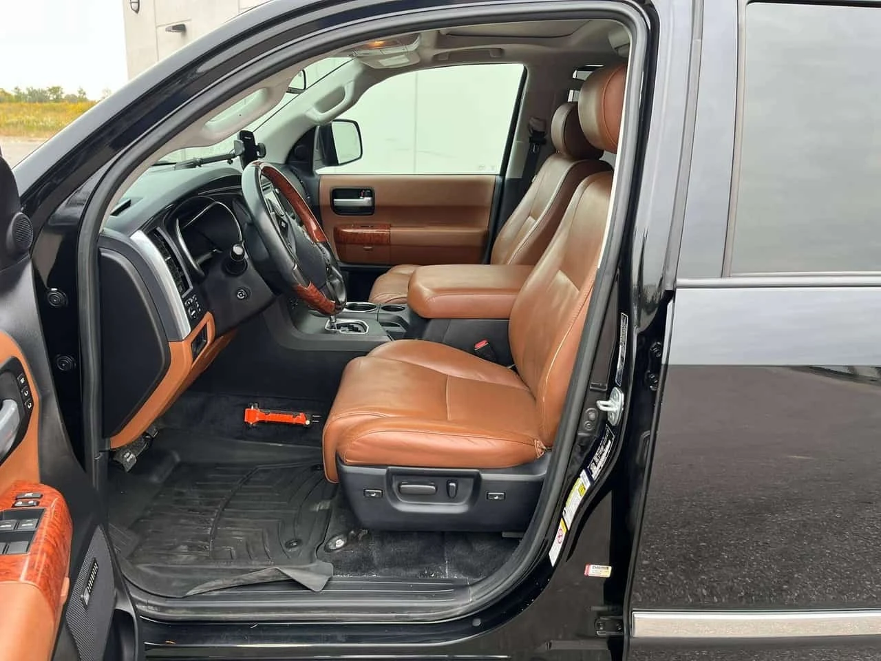 Toyota Sequoia Platinum * CARFAX * ��������� ���� *  | Mobile.bg � ����������� 5