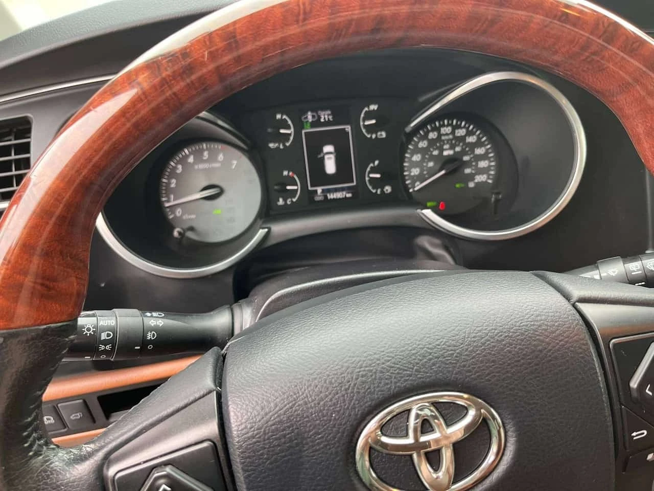 Toyota Sequoia Platinum * CARFAX * ��������� ���� *  | Mobile.bg � ����������� 6