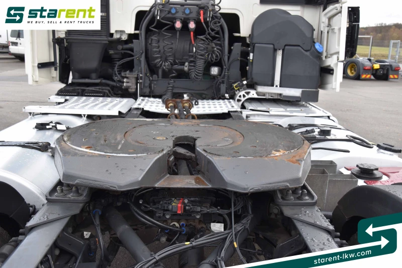 Volvo Fh SZM25116, снимка 12 - Камиони - 52474149