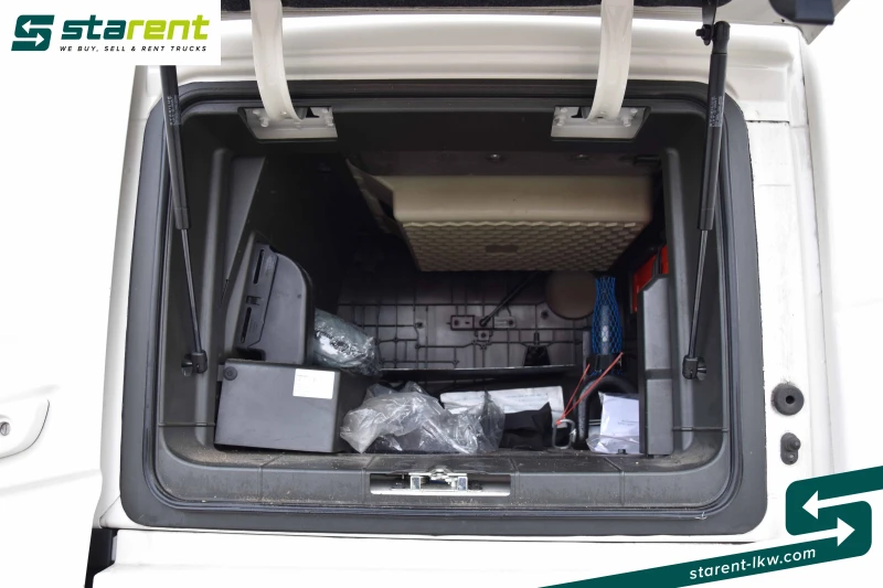 Volvo Fh SZM25116, снимка 14 - Камиони - 52474149