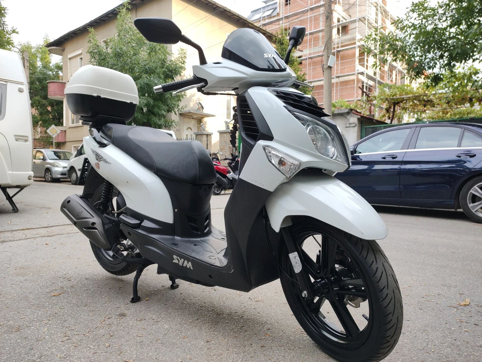 Sym HD2 HD2 125 LC - изображение 2