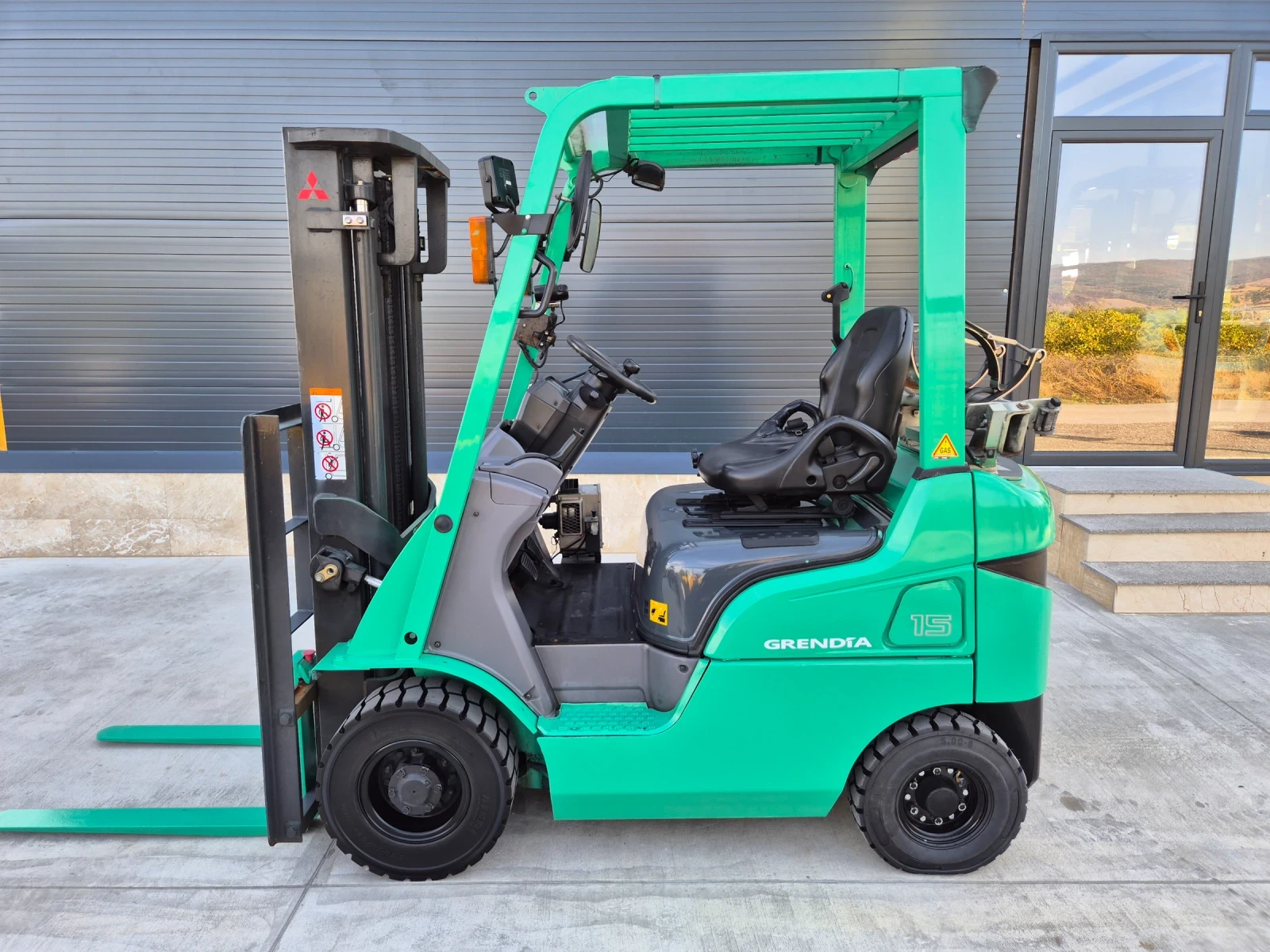  Mitsubishi  /  +  /   | Mobile.bg   2