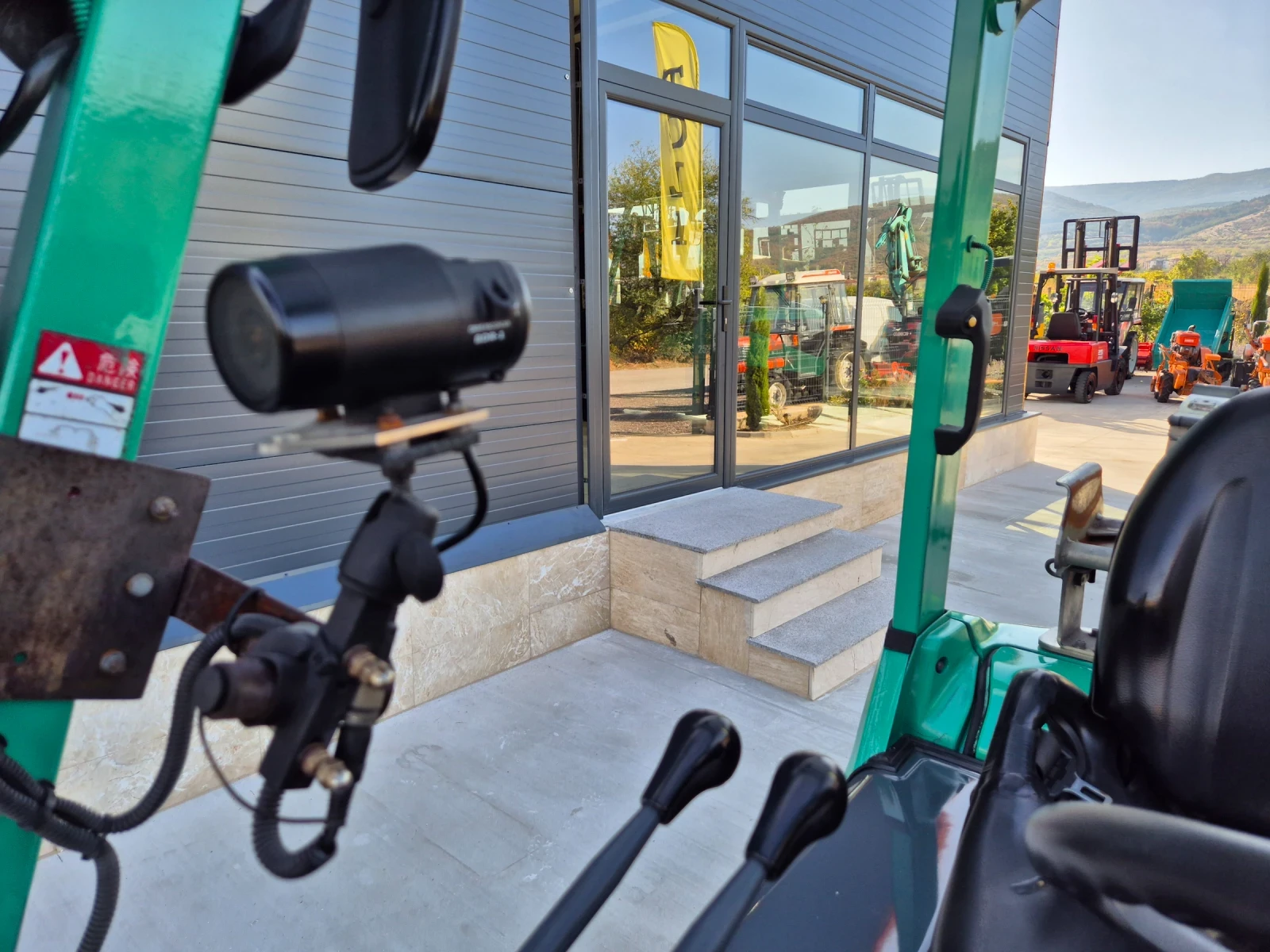  Mitsubishi  /  +  /   | Mobile.bg   16