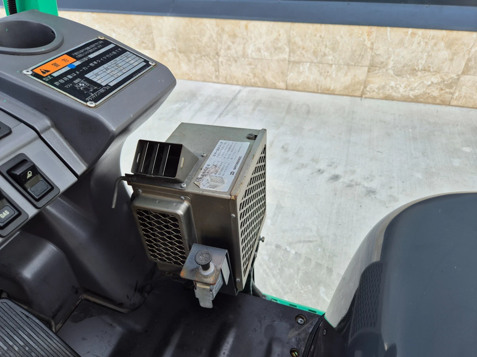  Mitsubishi  /  +  /   | Mobile.bg   10