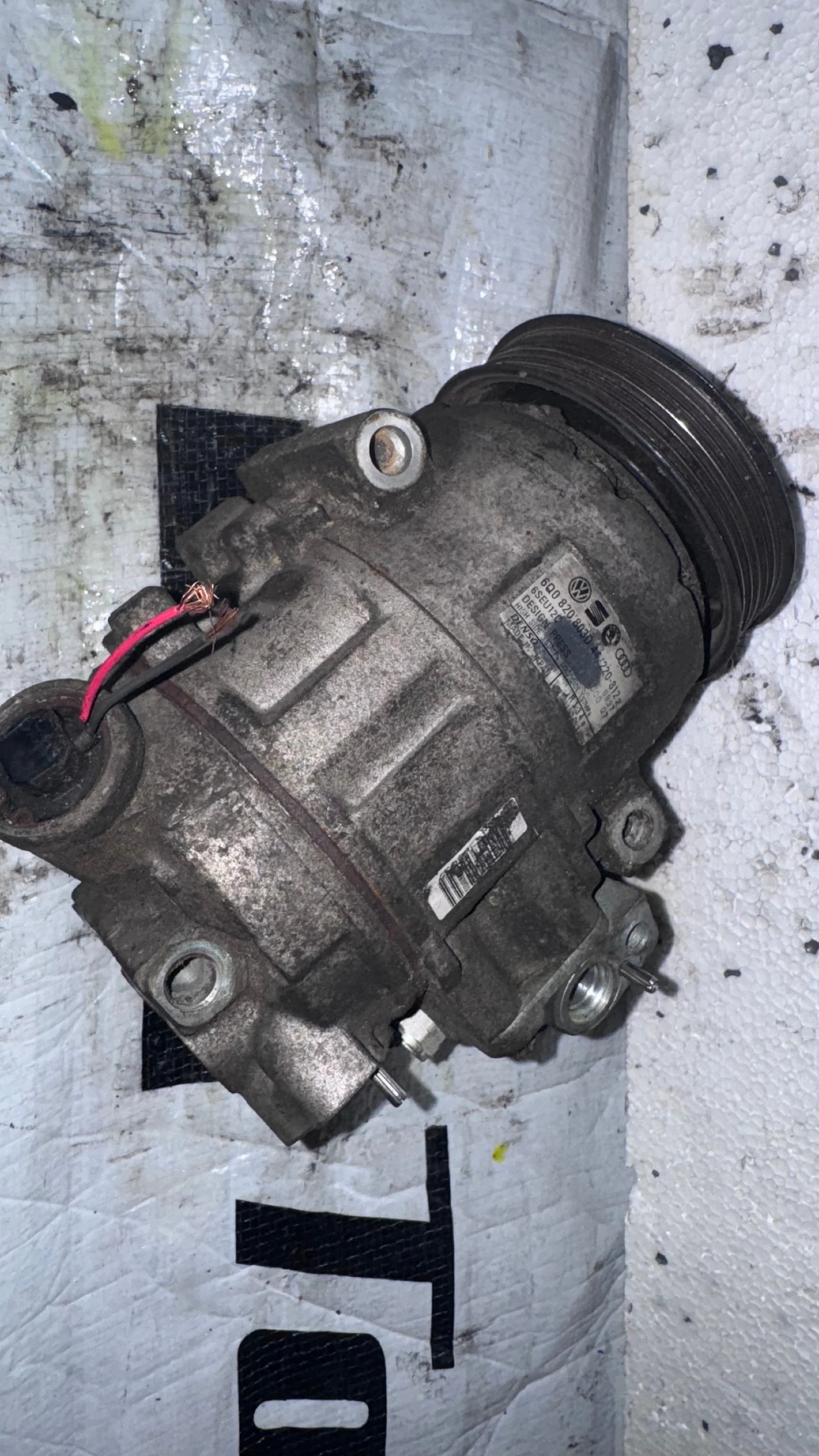     VW Polo - 6Q0820803D | Mobile.bg   1