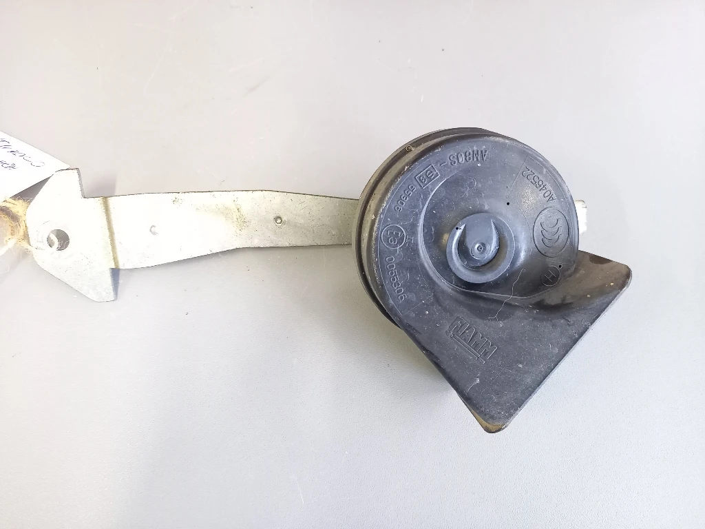 ������� ������� �3 ������ (�) | Mobile.bg � ����������� 1