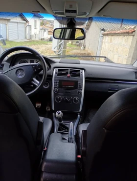 Mercedes-Benz B 180, снимка 10