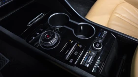 Kia K5 Signature Hybrid, снимка 8
