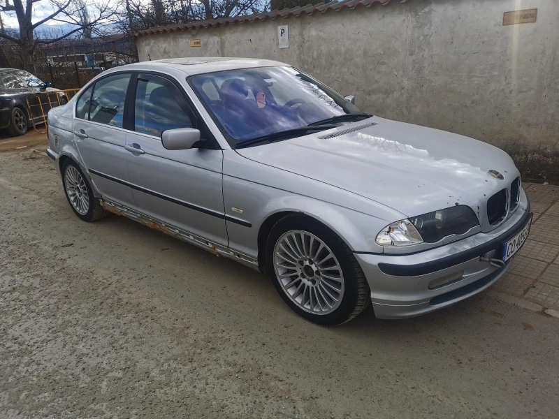 BMW 330, снимка 7 - Автомобили и джипове - 46811503