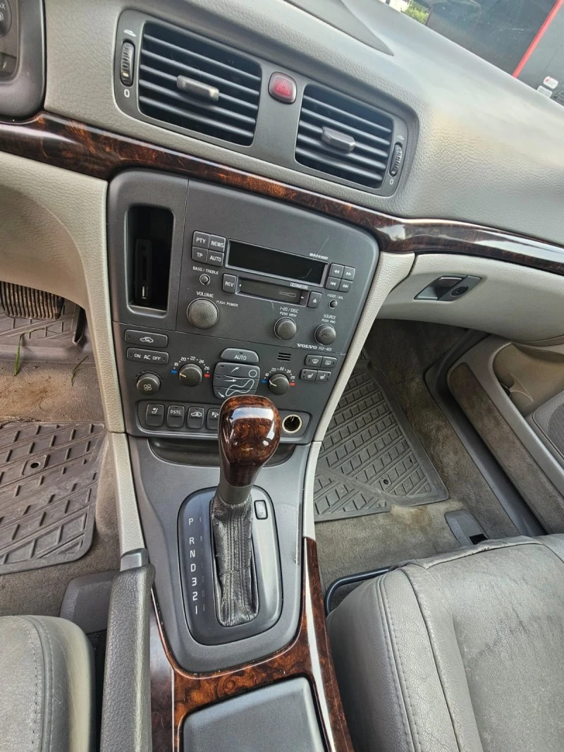 Volvo S80 Газ/Бензин, снимка 6 - Автомобили и джипове - 46025050