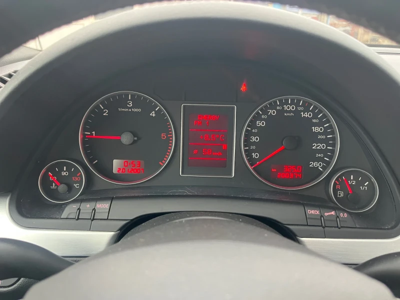 Audi A4 200000km, снимка 11 - Автомобили и джипове - 48586951