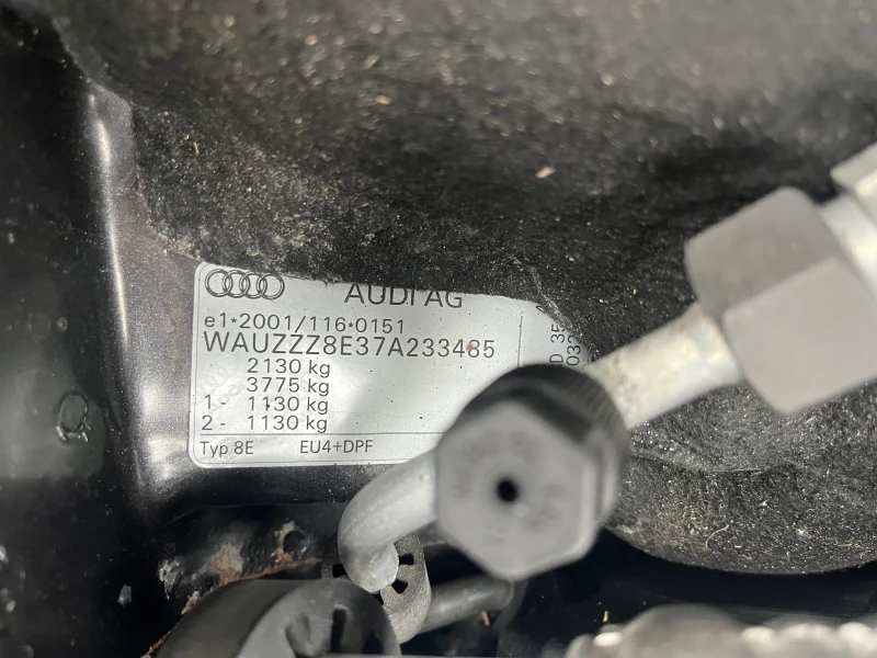 Audi A4 200000km, снимка 13 - Автомобили и джипове - 48586951