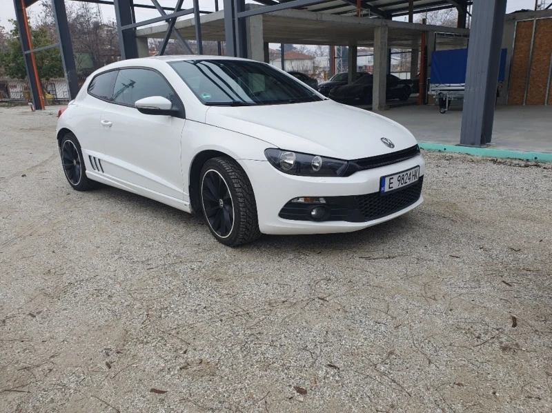 VW Scirocco, снимка 1 - Автомобили и джипове - 48598333