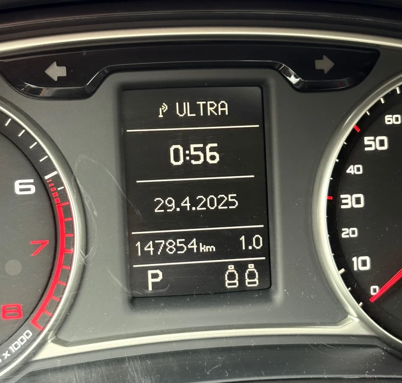 Audi A1 1.4 TFSI, S-LINE, S-TRONIC, BI-XENON, AMBITION, снимка 16 - Автомобили и джипове - 50178573