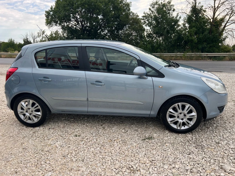 Opel Corsa 1.2i 16v/80p.s-COSMO edition, снимка 8 - Автомобили и джипове - 51084246
