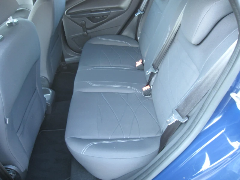 Ford Fiesta 1, 25-Газ.Инжекцион, снимка 12 - Автомобили и джипове - 51290314