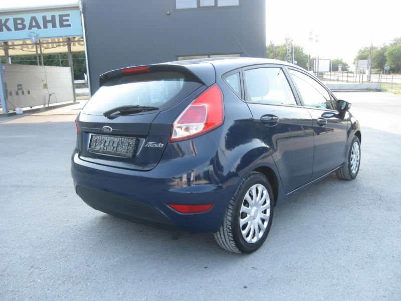 Ford Fiesta 1, 25-Газ.Инжекцион, снимка 4 - Автомобили и джипове - 51290314
