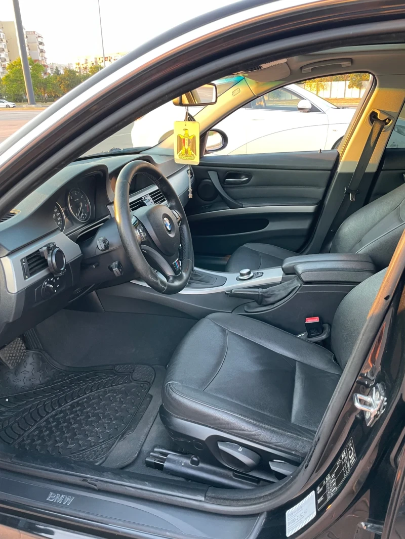 BMW 330 3.0, снимка 4 - Автомобили и джипове - 52368838