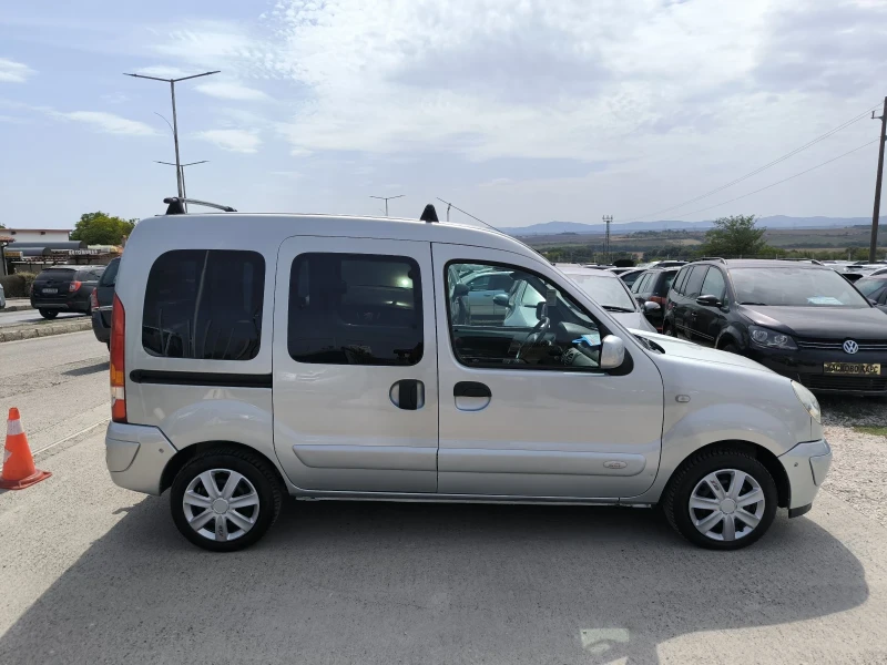 Renault Kangoo 1.5CDI, снимка 4 - Автомобили и джипове - 51680667