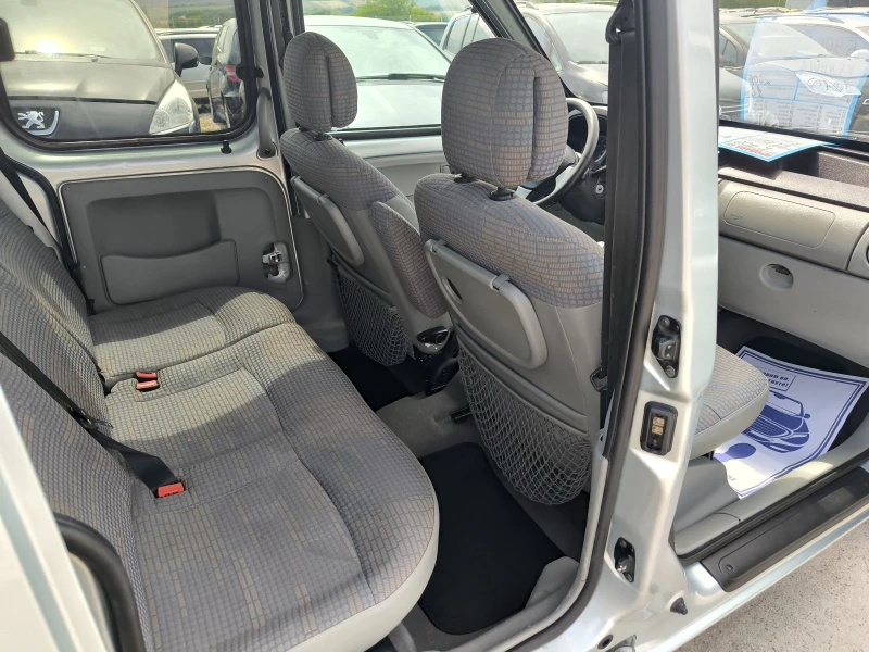Renault Kangoo 1.5CDI, снимка 10 - Автомобили и джипове - 51680667