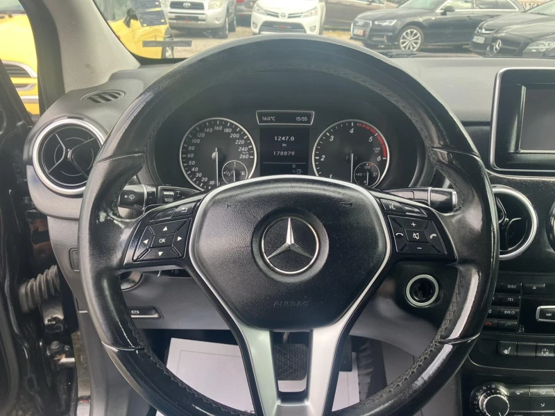 Mercedes-Benz B 180, снимка 8 - Автомобили и джипове - 51775045