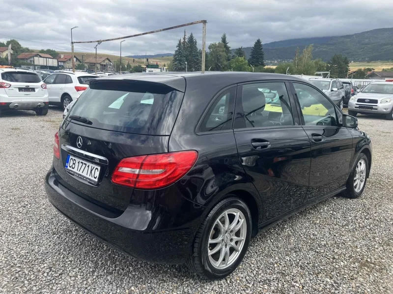Mercedes-Benz B 180, снимка 4 - Автомобили и джипове - 51775045