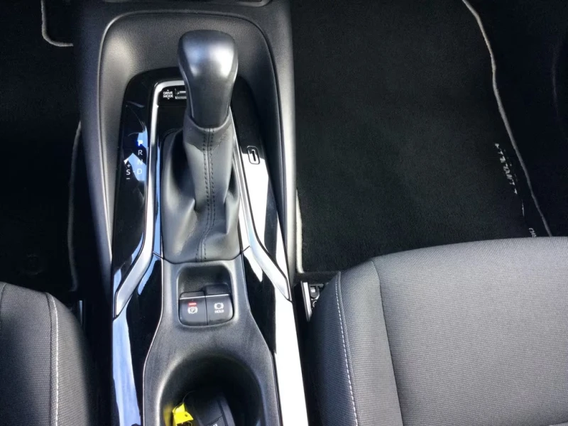 Toyota Corolla 2.0HEV/184HP/TEAM-D/CAM/NAVI/LE/CPLAY/KLESS/622g, снимка 11 - Автомобили и джипове - 52494537