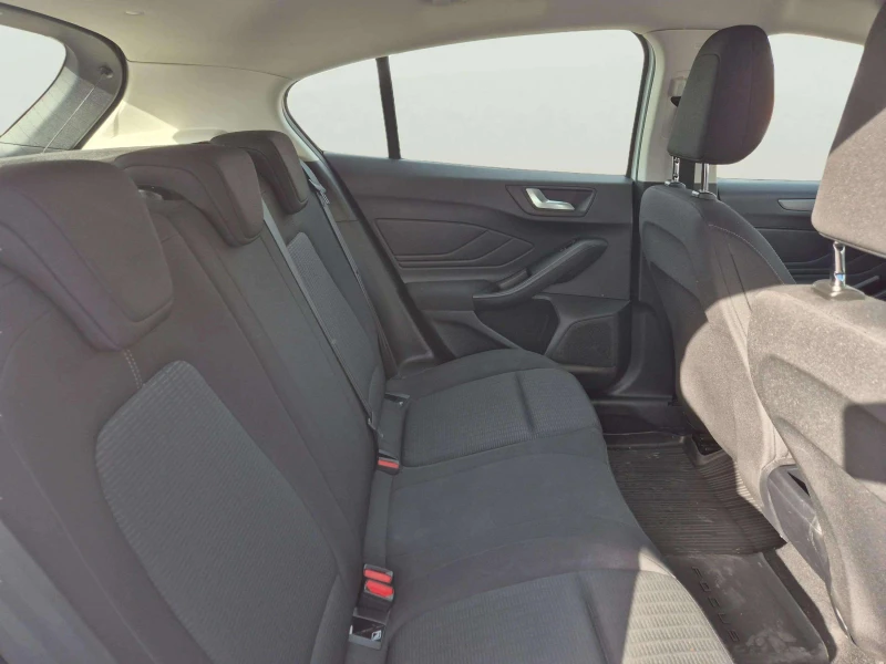 Ford Focus 1.0 EcoBoost, снимка 9 - Автомобили и джипове - 53267813