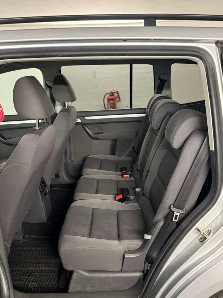 VW Touran  - изображение 9